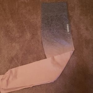 Gymshark ombre seamless in gray to pink
